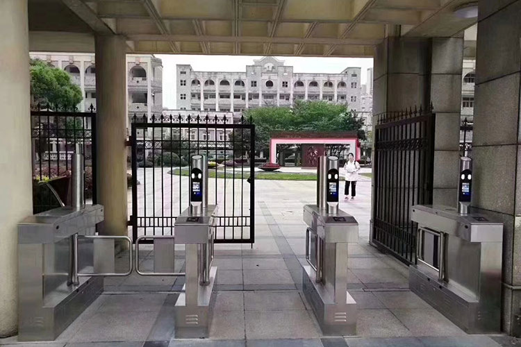 clip_image001.jpg 人行通道闸常用功能术语介绍之常开模式